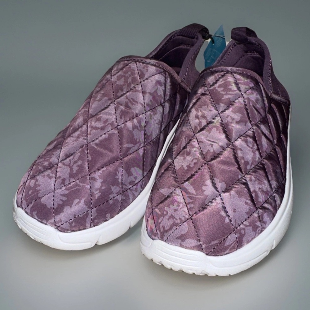 Vera Bradley VB Cloud Convertible Slip-on NWT shoes Purple Floral Pattern Sz 5